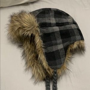 American Eagle winter hat with built in headphones